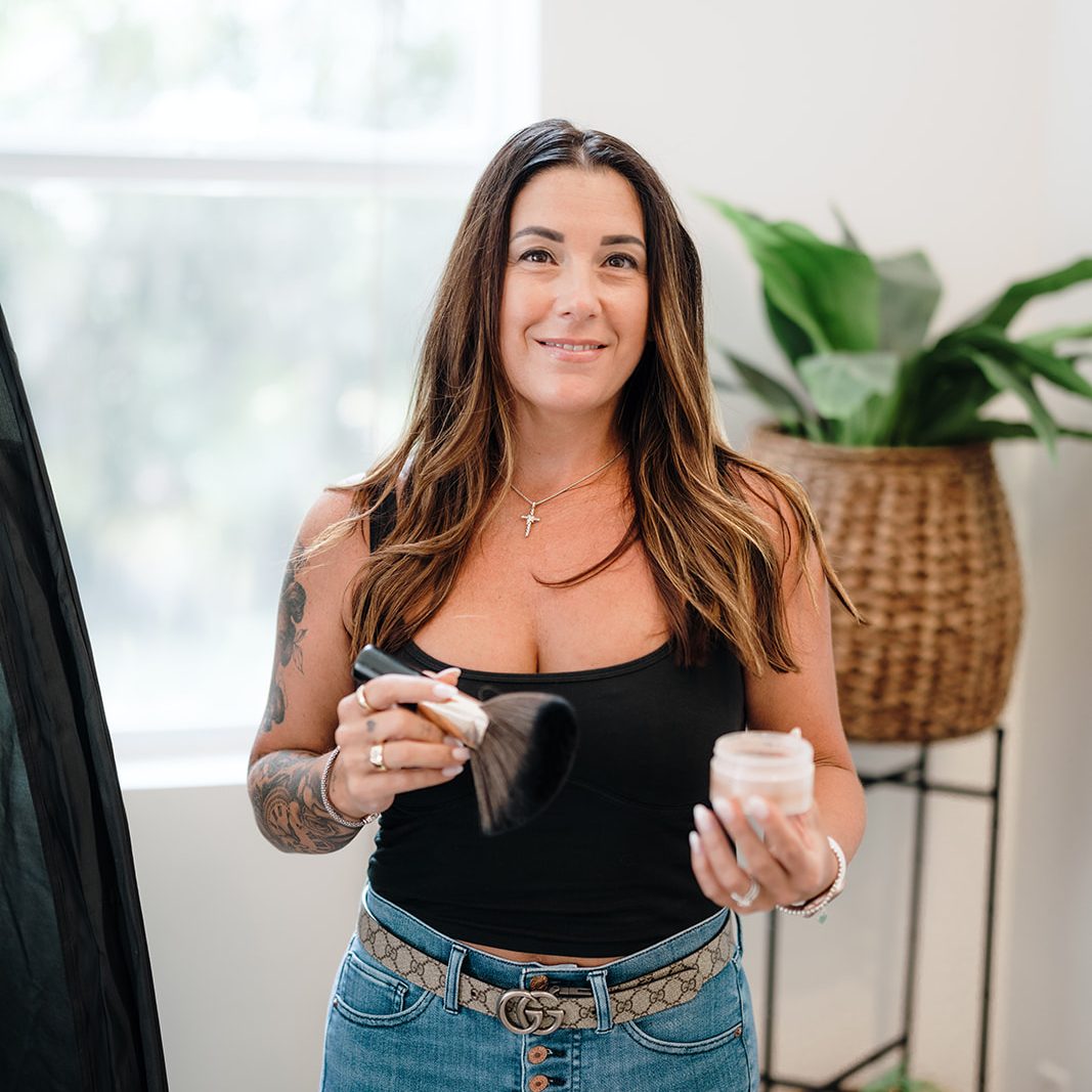 Branding Minis | Rich Hippie House